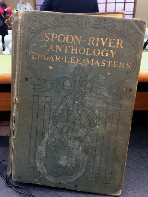 For mom: Man pays fine on library book 84 years overdue | iNFOnews.ca For mom: Man pays fine on library book 84 years overdue | iNFOnews.ca