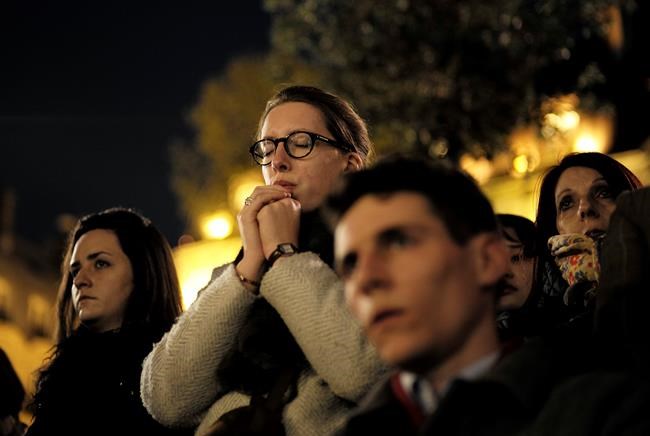 In Notre Dame fire, embers of unity for a fractured France | iNFOnews.ca