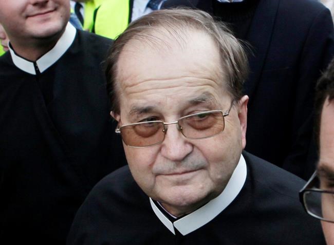 Polish priest apologizes for defence of disgraced priest | iNFOnews.ca Polish priest apologizes for defence of disgraced priest | iNFOnews.ca