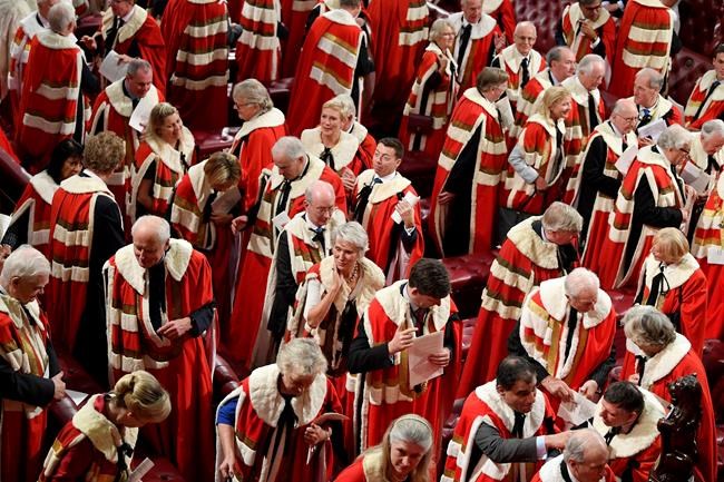 Pomp in London, talks in Brussels as Brexit deadline looms | iNFOnews.ca CP549984238