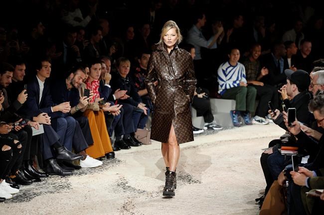 Stars turn out for swansong of Louis Vuitton designer | iNFOnews.ca