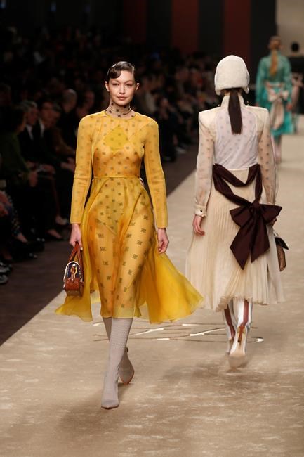 Fendi honours Lagerfeld and fashion's 'longest love story' | iNFOnews.ca Fendi honours Lagerfeld and fashion's 'longest love story' | iNFOnews.ca