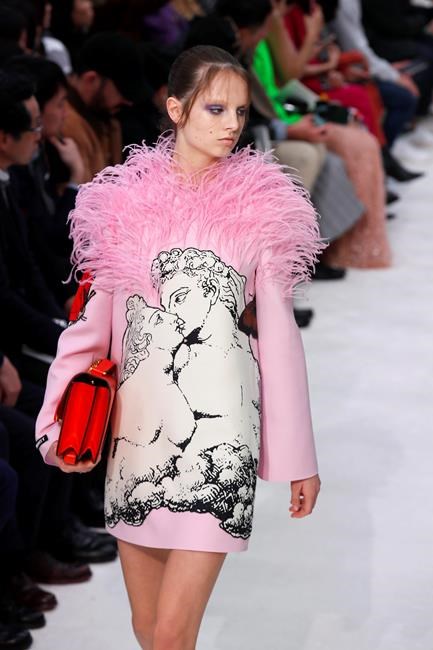 Grace Jones rocks Zendaya show as Valentino gets ovation | iNFOnews.ca