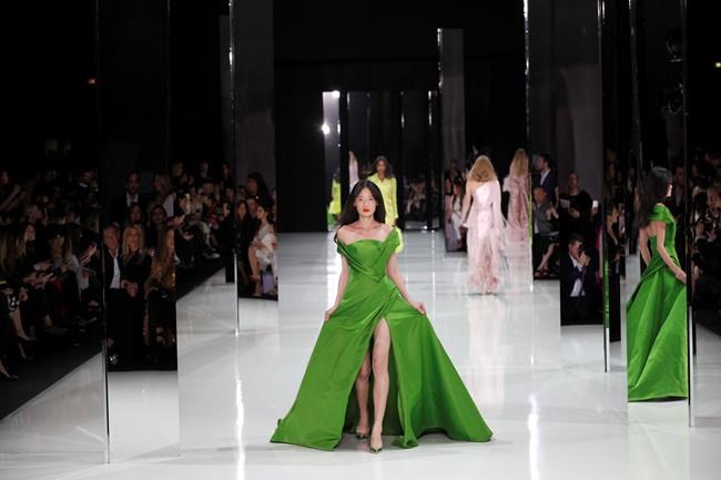 Dior gets surreal as stars talk Time's Up at Paris couture | iNFOnews.ca CP2039790045