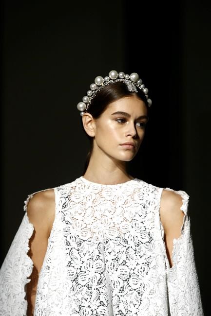 Correction: France-Paris Fashion Week-Watch story | iNFOnews.ca