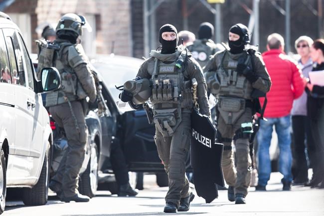 German bank robbery, hostage-taking ends without bloodshed | iNFOnews.ca