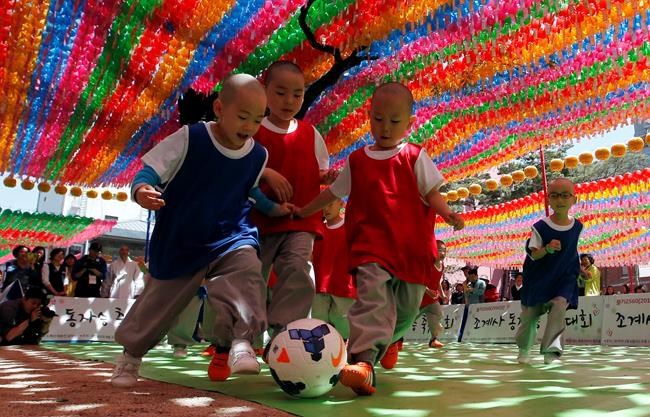 Image of Asia: Little monk soccer in South Korea | iNFOnews.ca