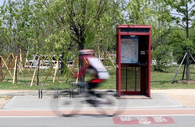 South Korea's infrastructure boondoggle a boon for cyclists | iNFOnews.ca South Korea's infrastructure boondoggle a boon for cyclists | iNFOnews.ca