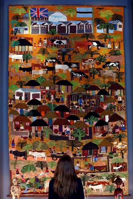 Buckingham Palace exhibit marks 20 years since Diana's death | iNFOnews.ca