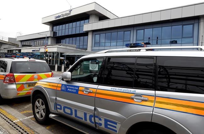 Police negotiating with London City Airport protesters | iNFOnews.ca Police negotiating with London City Airport protesters | iNFOnews.ca