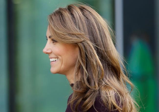 Official: Prince William, Kate to visit Pakistan Oct. 14 | iNFOnews.ca CP1958334322