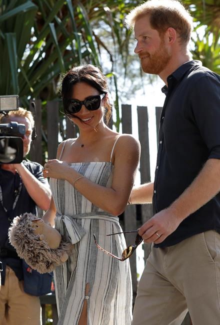 Harry and Meghan travel in different style on Australia tour | iNFOnews.ca Harry and Meghan travel in different style on Australia tour | iNFOnews.ca