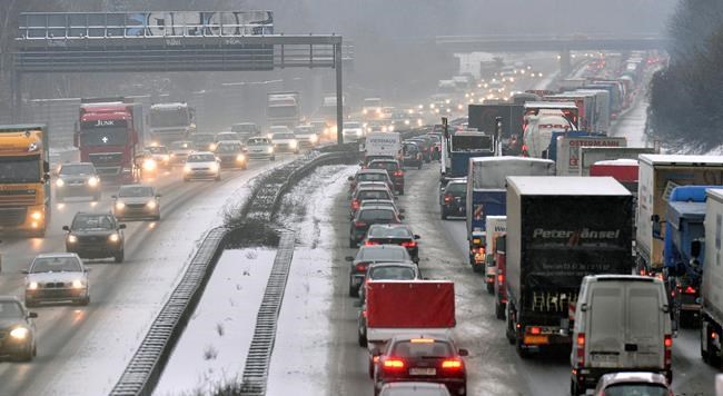 Powerful German auto club drops hard line on speed limit | iNFOnews.ca Powerful German auto club drops hard line on speed limit | iNFOnews.ca