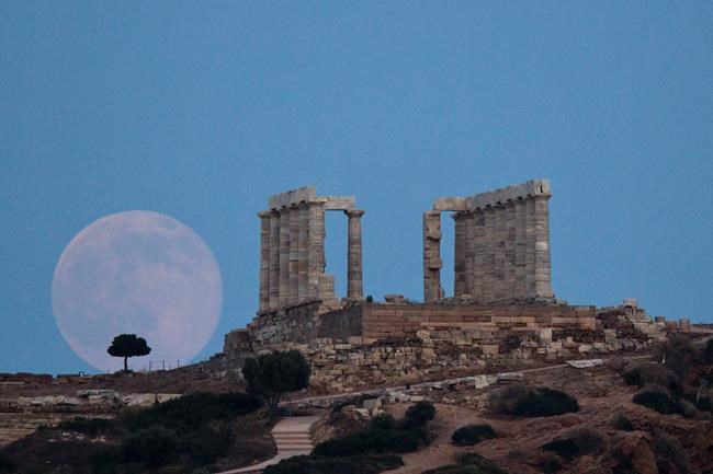 After spat, BBC spy show gets access to ancient Greek temple | iNFOnews.ca After spat, BBC spy show gets access to ancient Greek temple | iNFOnews.ca
