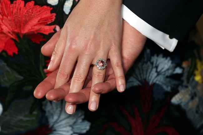 UK's Princess Eugenie, daughter of Prince Andrew, engaged | iNFOnews.ca