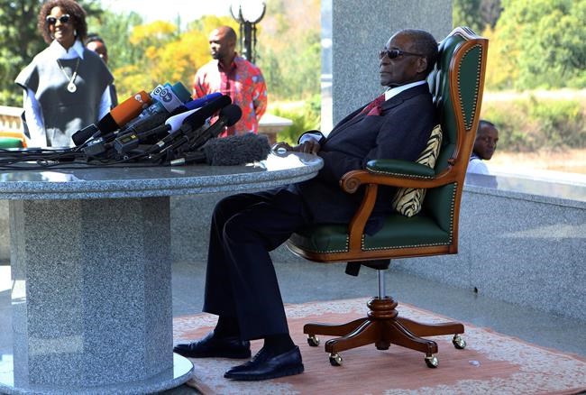 Zimbabwe's Mugabe no longer able to walk, president says | iNFOnews.ca Zimbabwe's Mugabe no longer able to walk, president says | iNFOnews.ca