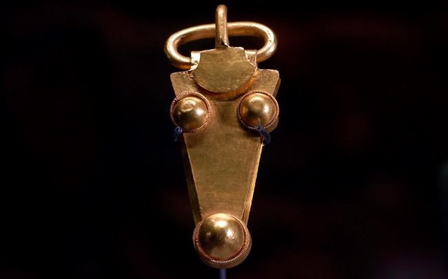Scientists liken Anglo-Saxon burial site to King Tut's tomb | iNFOnews.ca Scientists liken Anglo-Saxon burial site to King Tut's tomb | iNFOnews.ca