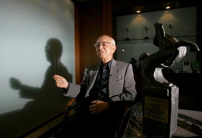 Raymond Chow, film producer behind Bruce Lee, dies at age 91 | iNFOnews.ca Raymond Chow, film producer behind Bruce Lee, dies at age 91 | iNFOnews.ca