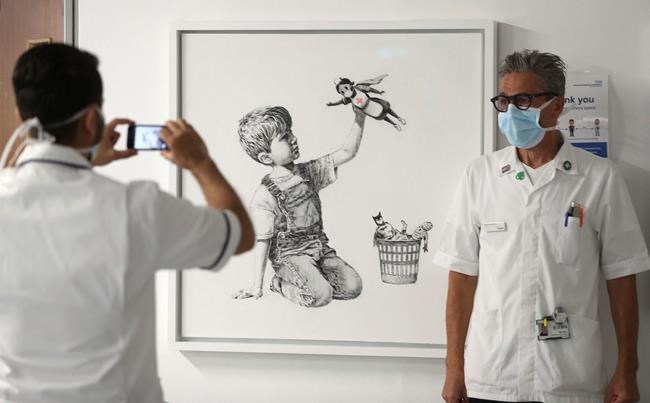 New Banksy art unveiled at hospital to thank doctors, nurses | iNFOnews.ca CP1994226724