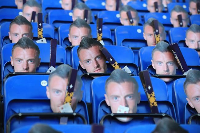 Leicester hands out Jamie Vardy masks in protest | iNFOnews.ca