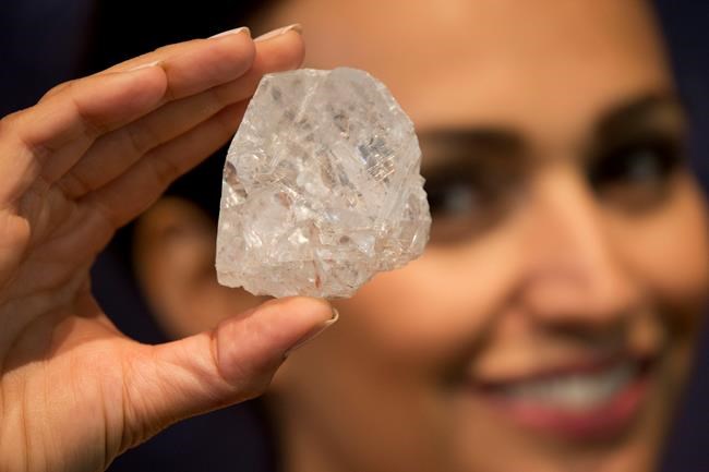 Giant diamond doesn't find buyer at Sotheby's sale in London | iNFOnews.ca Giant diamond doesn't find buyer at Sotheby's sale in London | iNFOnews.ca