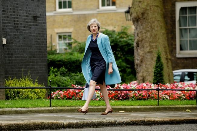 UK credit rating slashed, Cameron insists economy is robust | iNFOnews.ca