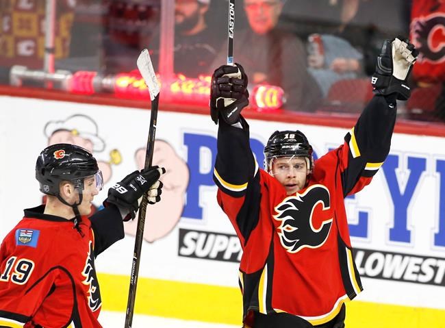 Gaudreau scores in return, Flames produce five second-period goals to beat Ducks | iNFOnews.ca Gaudreau scores in return, Flames produce five second-period goals to beat Ducks | iNFOnews.ca