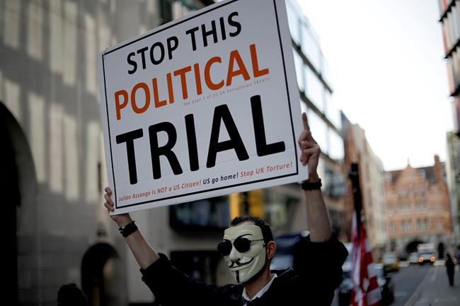 Pentagon Papers leaker comes to the defence of Assange | iNFOnews.ca