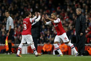 Arsenal beats Southampton 2-0 to extend Premier League lead; Liverpool, Everton draw 3-3 | iNFOnews.ca CP26090973