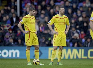 Liverpool's misery compounded by 3-1 collapse at Palace; Tottenham recovers to beat Hull 2-1 | iNFOnews.ca CP30828784