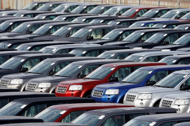 UK car sales drop in 2017 for first time in 6 years | iNFOnews.ca