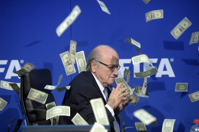 FIFA to brief Blatter, executive committee on US, Swiss probes which involve some of them | iNFOnews.ca CP34665746