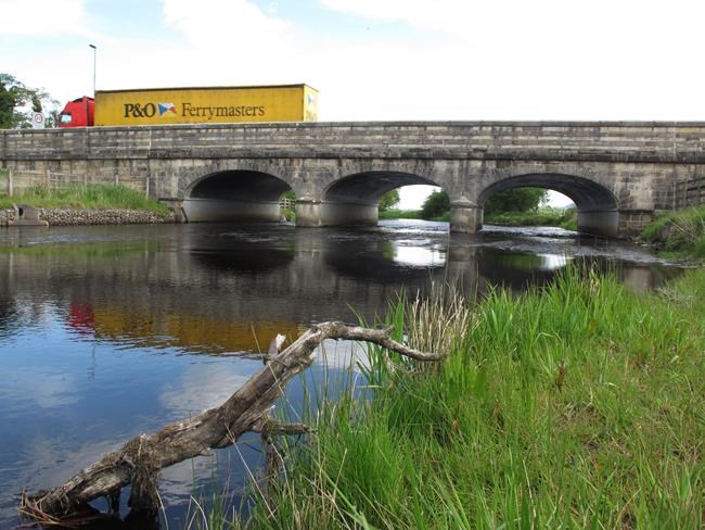 On Ireland's border, Britain's EU exit threatens jobs, peace | iNFOnews.ca