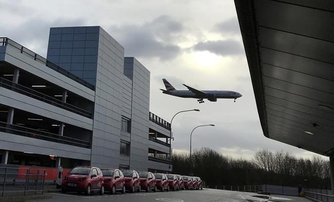 Flights suspended at London's Gatwick Airport | iNFOnews.ca