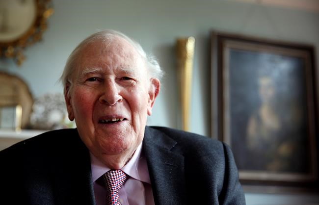 Roger Bannister, first to run sub 4-minute mile, dies at 88 | iNFOnews.ca Roger Bannister, first to run sub 4-minute mile, dies at 88 | iNFOnews.ca