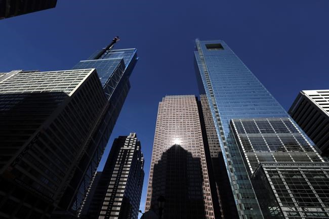 Challenge to Murdoch: US giant Comcast also bids for Sky | iNFOnews.ca