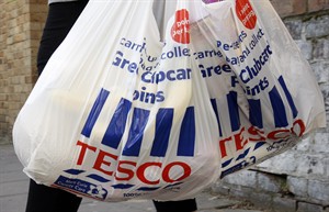 Irish regulator finds horsemeat in supermarket burgers; U.K.-based Tesco apologizes | iNFOnews.ca CP21583005