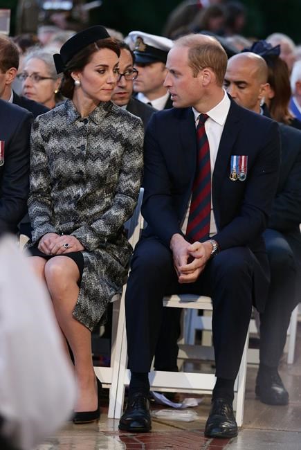 Now isolated, Britain joins France at WWI centenary event | iNFOnews.ca