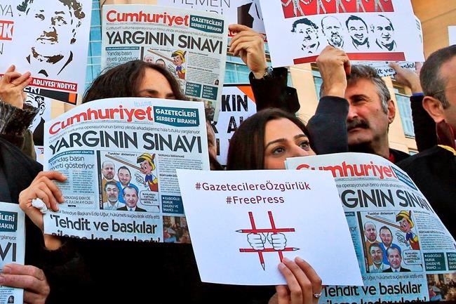 Turkish court finds newspaper staff guilty on terror charges | iNFOnews.ca CP16909276