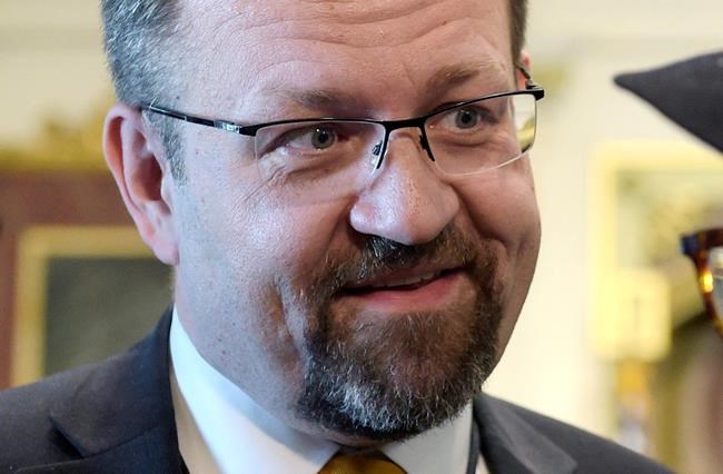 Ex-Trump aide was subject of arrest warrant at White House | iNFOnews.ca Ex-Trump aide was subject of arrest warrant at White House | iNFOnews.ca