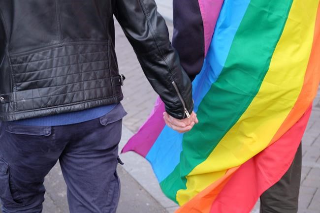 Hundreds march in Amsterdam to support beaten gay couple | iNFOnews.ca