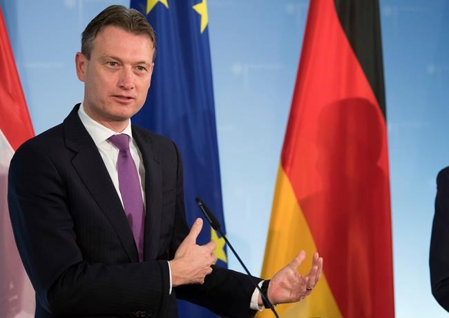 Dutch foreign minister quits after lying about Putin meeting | iNFOnews.ca