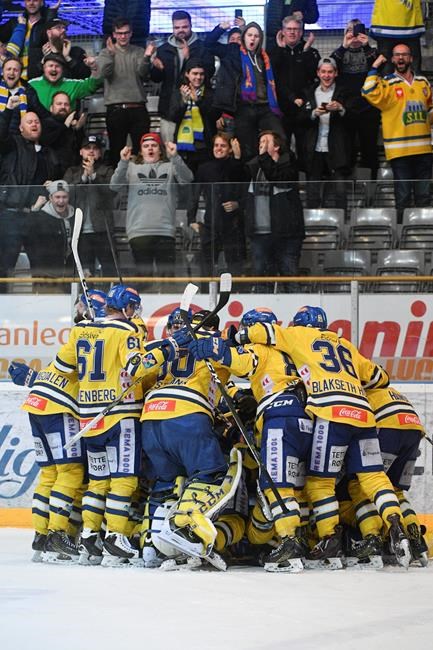 Norwegian hockey teams play record 8 overtime periods | iNFOnews.ca Norwegian hockey teams play record 8 overtime periods | iNFOnews.ca