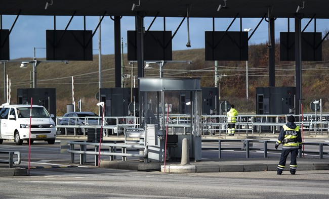 EU passport-free area under threat as nations take action to slow huge influx of migrants | iNFOnews.ca CP35293598