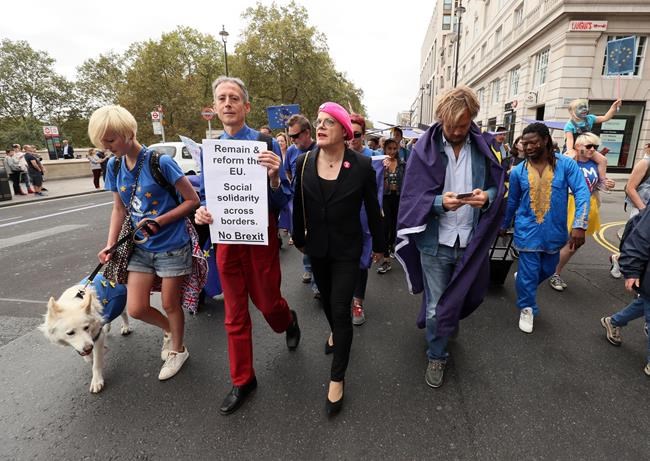 Thousands attend anti-Brexit rallies held in Britain | iNFOnews.ca