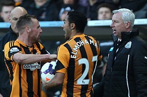 Newcastle manager Alan Pardew banned for 7 matches for head-butting opposing player | iNFOnews.ca CP27545277