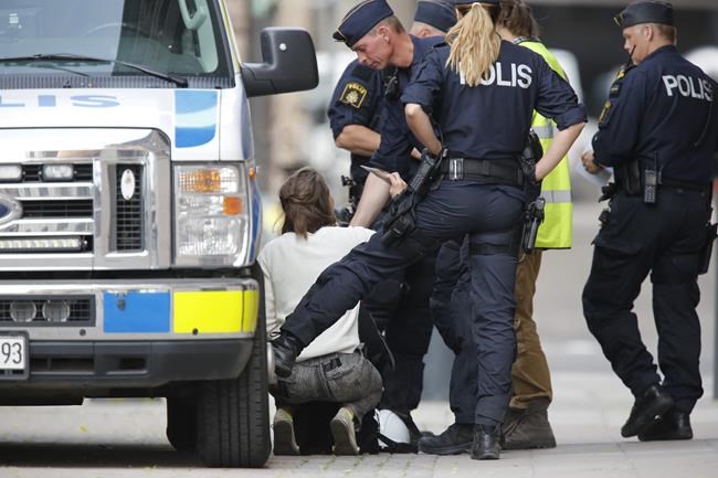 Climate activists arrested at Swedish government building | iNFOnews.ca