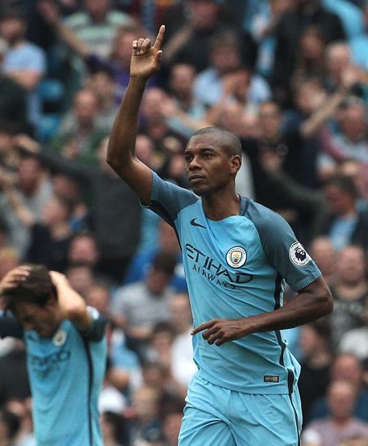 Sterling scores 2, Man City beats West Ham 3-1 | iNFOnews.ca