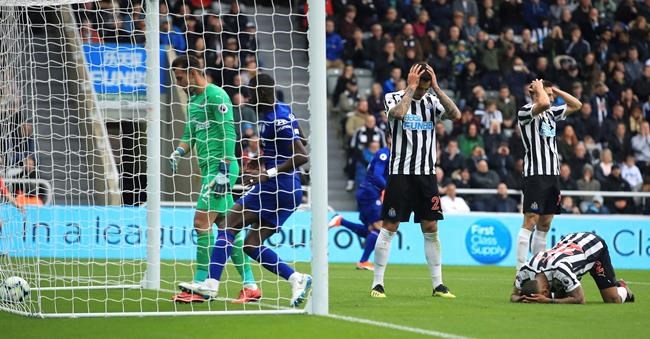 Fouled, shoved and pushed, Hazard has last laugh for Chelsea | iNFOnews.ca Fouled, shoved and pushed, Hazard has last laugh for Chelsea | iNFOnews.ca