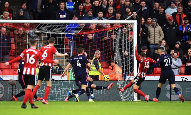 Sheffield United beats Bournemouth, Man City game called off | iNFOnews.ca